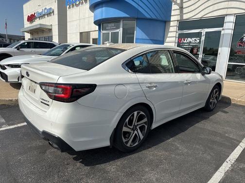 2021 Subaru Legacy Touring XT