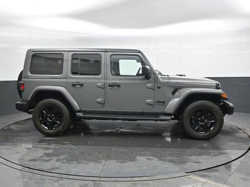 2021 Jeep Wrangler Unlimited Sahara Altitude