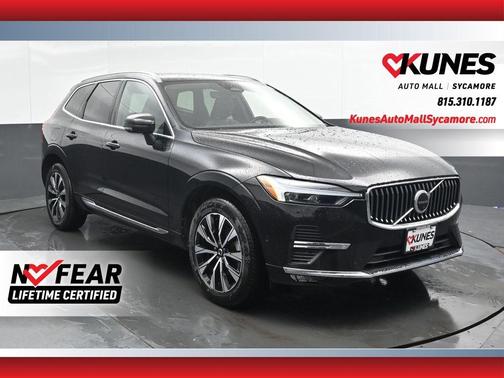 2023 Volvo XC60 B5 Plus Bright Theme