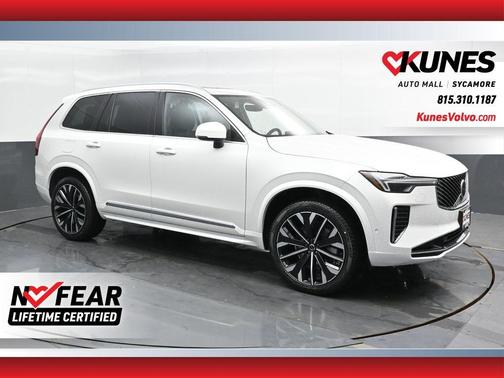 2025 Volvo XC90 B5 Plus 7-Seater