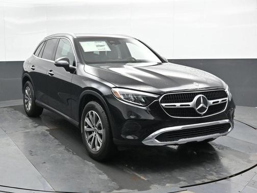 2025 Mercedes-Benz GLC 300 Base 4MATIC