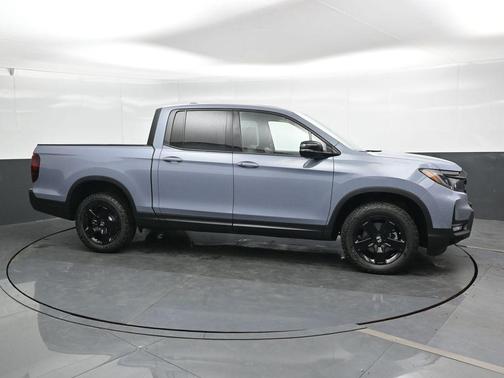 Sonic Gray Pearl 2026 Honda Ridgeline Black Edition