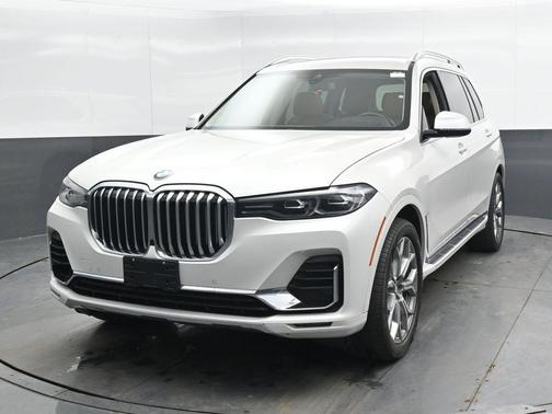 Mineral White Metallic 2020 BMW X7 xDrive40i