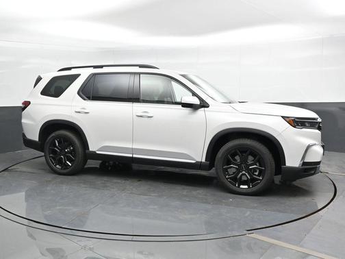 2025 Honda Pilot Touring+