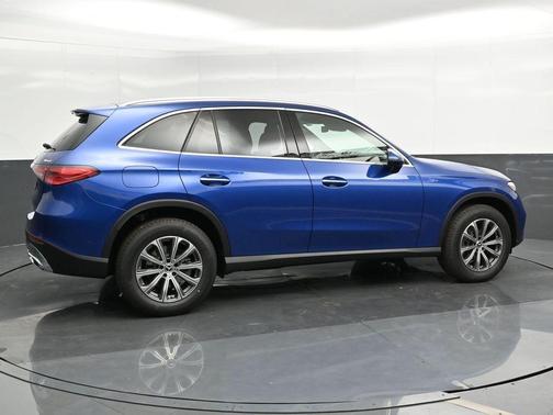 2025 Mercedes-Benz GLC 300 Base 4MATIC