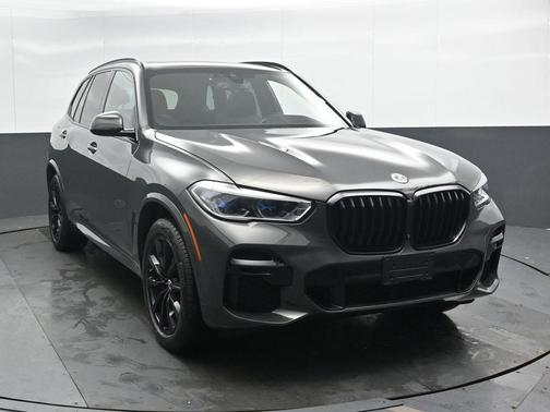 2023 BMW X5 M50i