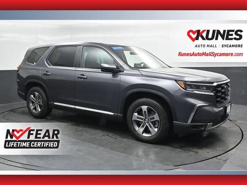 2018 Chrysler Pacifica Touring-L Plus