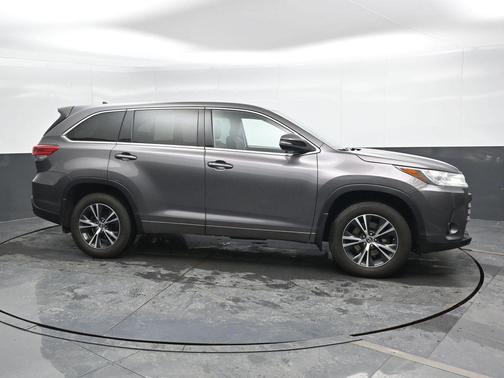 2018 Toyota Highlander LE Plus