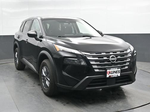 Super Black 2024 Nissan Rogue S
