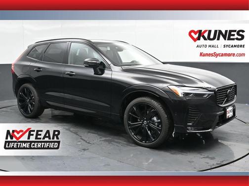 2025 Volvo XC60 B5 Ultra Black Edition