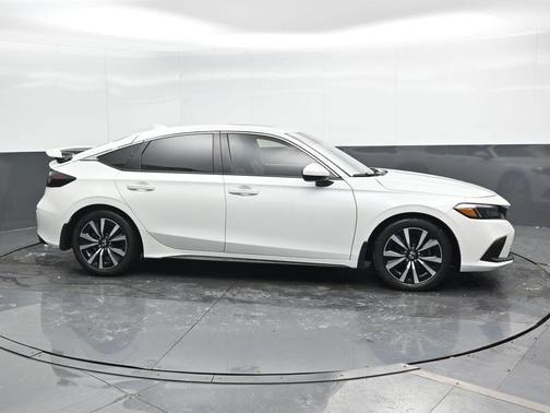 2022 Honda Civic EX-L