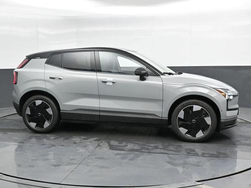 2025 Volvo EX30 Twin Motor Ultra