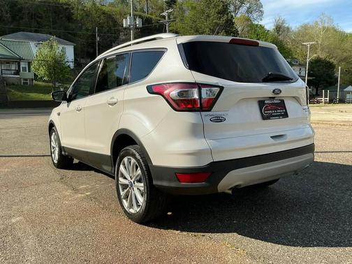White Platinum Metallic Tri-Coat 2017 Ford Escape Titanium