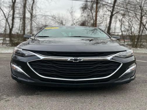 2024 Chevrolet Malibu FWD RS