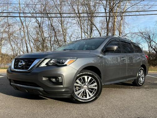 2020 Nissan Pathfinder SL 2WD