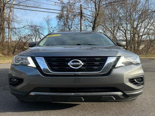 2020 Nissan Pathfinder SL 2WD