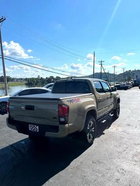 2019 Toyota Tacoma TRD Sport