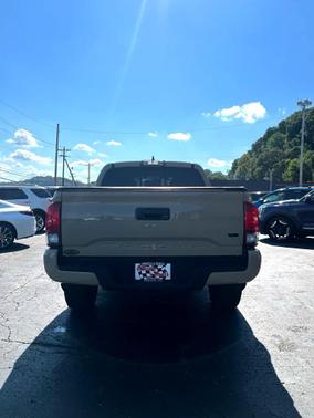 2019 Toyota Tacoma TRD Sport