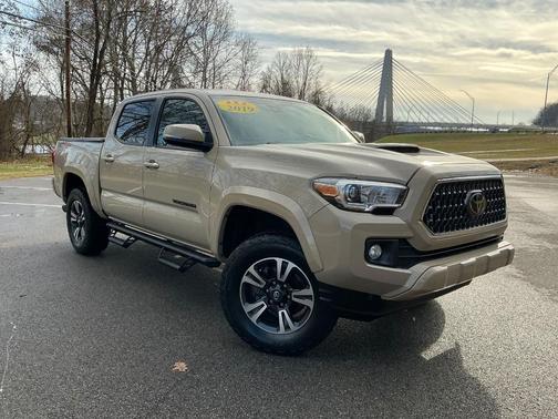 2019 Toyota Tacoma TRD Sport