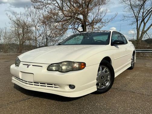 White 2002 Chevrolet Monte Carlo SS