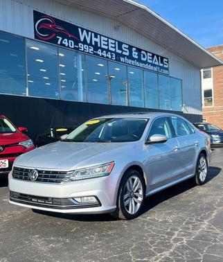 2017 Volkswagen Passat 1.8T SEL Premium