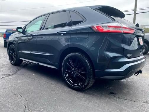 2022 Ford Edge ST Line