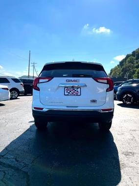 2022 GMC Terrain SLT