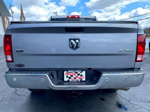 2020 RAM 1500 Classic SLT
