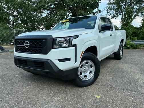 Glacier White 2022 Nissan Frontier S