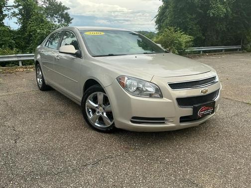 Gold Mist Metallic 2010 Chevrolet Malibu LT