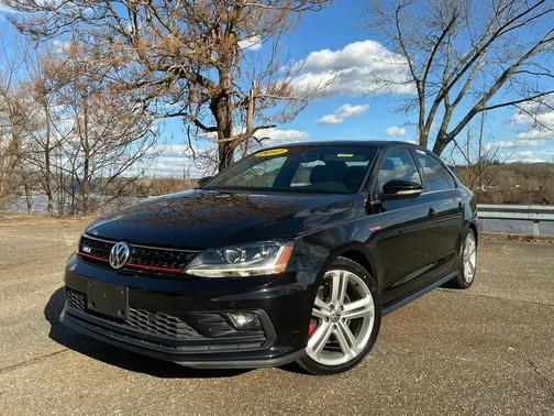 2017 Volkswagen Jetta GLI