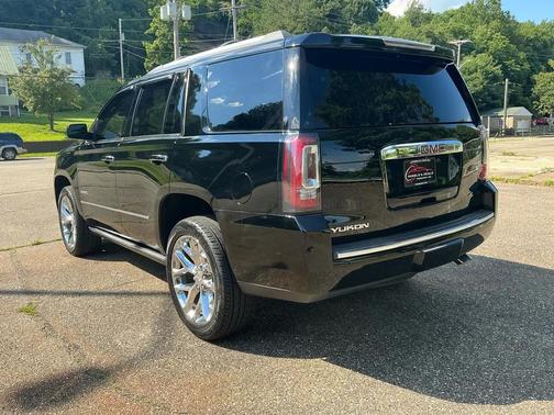 Onyx Black 2017 GMC Yukon Denali