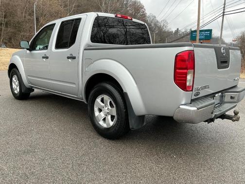 2011 Nissan Frontier SV