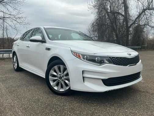 2016 Kia Optima EX