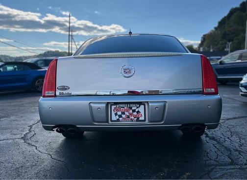2007 Cadillac DTS Luxury