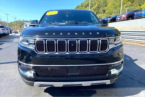 2022 Jeep Wagoneer Series III 4x4