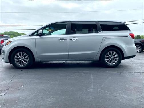 2020 Kia Sedona LX