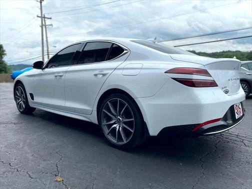 2023 Genesis G70 2.0T AWD