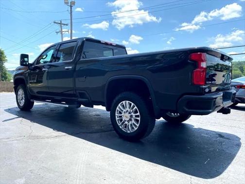 2022 Chevrolet Silverado 3500 High Country
