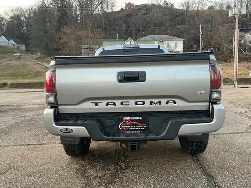 2017 Toyota Tacoma SR5