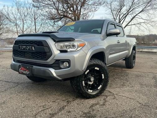 2017 Toyota Tacoma SR5