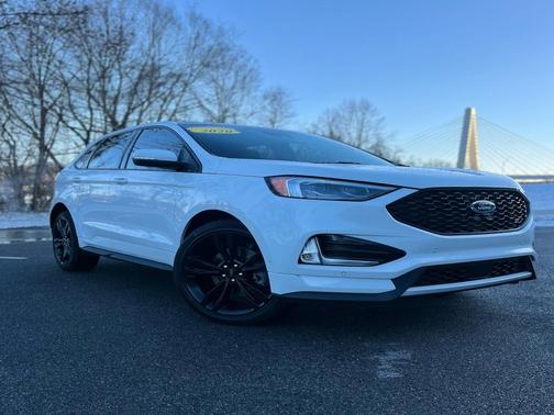 2020 Ford Edge ST