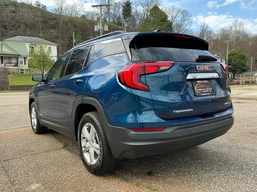 Blue Emerald Metallic 2020 GMC Terrain SLE