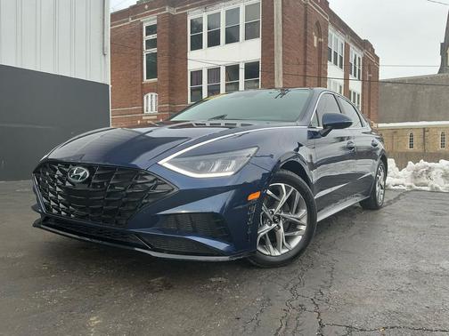 2021 Hyundai SONATA SEL