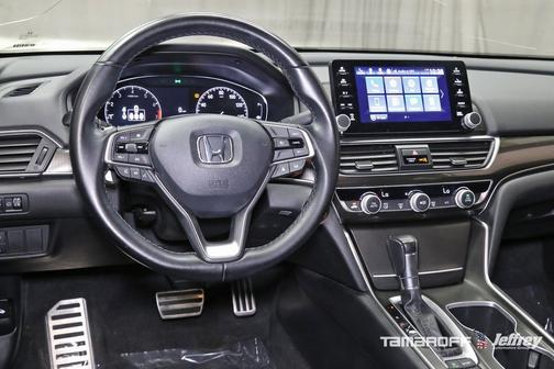 2022 Honda Accord 