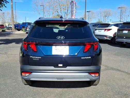 2026 Hyundai TUCSON Hybrid SEL