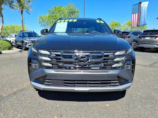 Phantom Black 2025 Hyundai TUCSON Limited