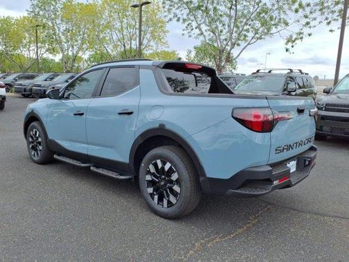 2025 Hyundai SANTA CRUZ SEL Activity