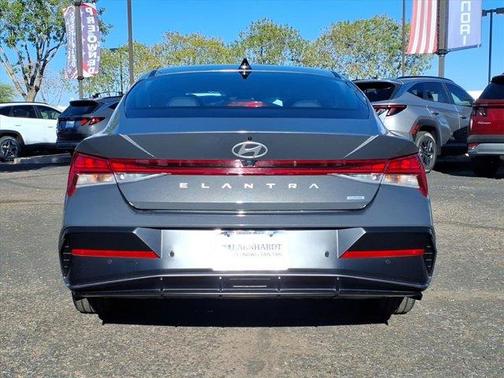 2024 Hyundai ELANTRA HEV Limited
