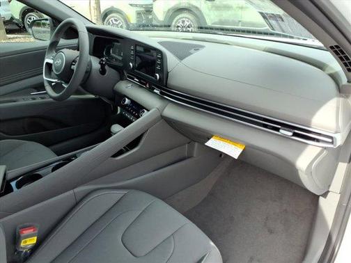 2026 Hyundai ELANTRA SEL